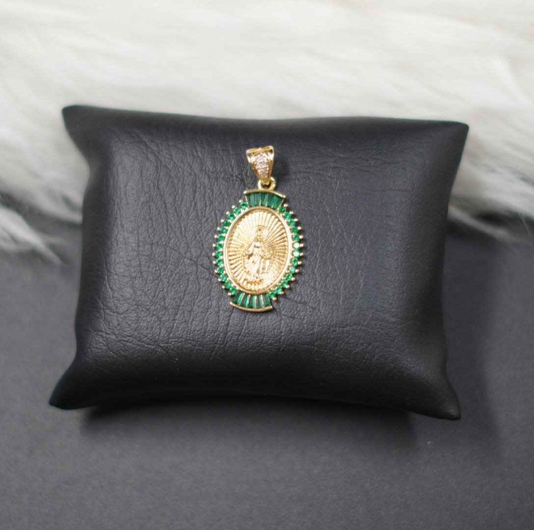 Miniatura 3 de DIJE VIRGEN DORADA PIEDRAS VERDES